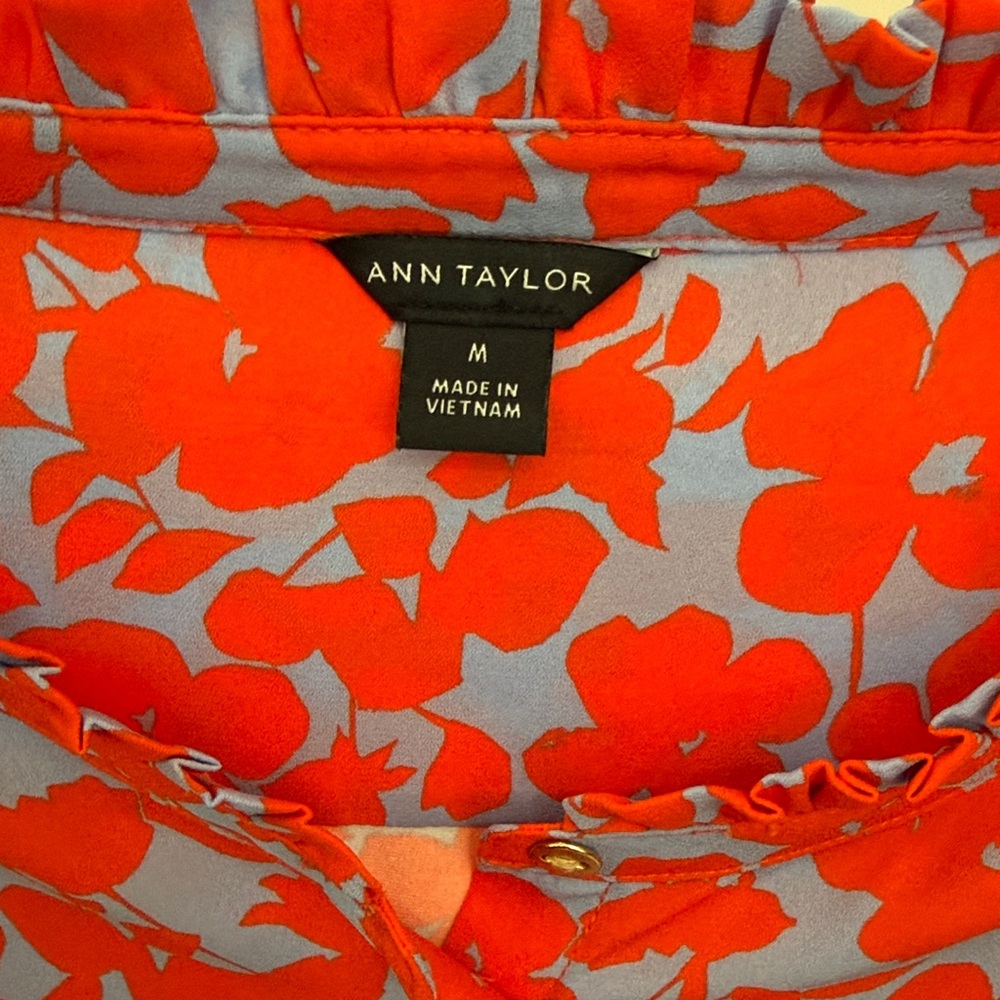 Ann Taylor Red Floral Blouse - Picture 2 of 4
